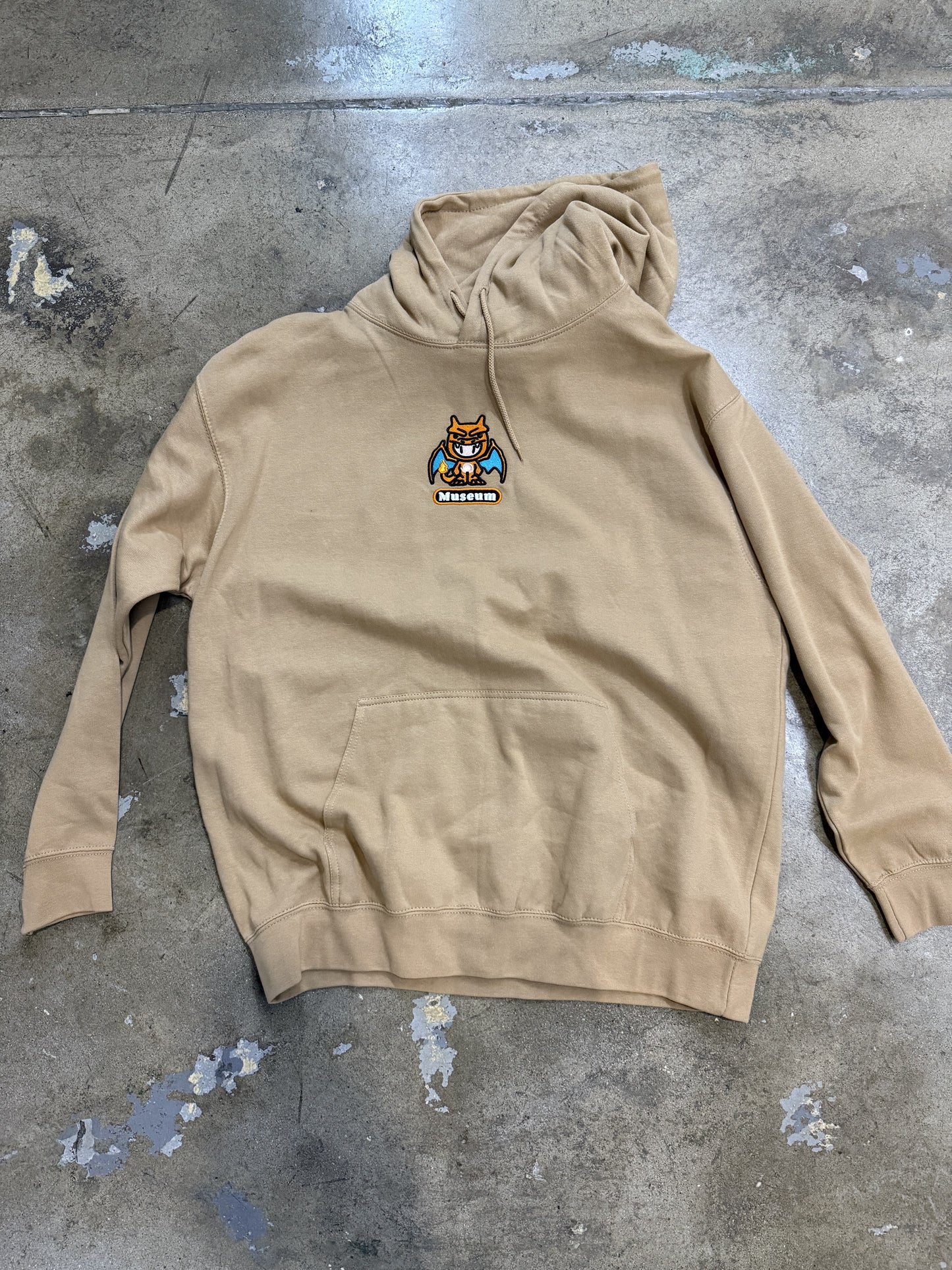 Roadside Museum Char Racer V1 Hoodie Tan XL