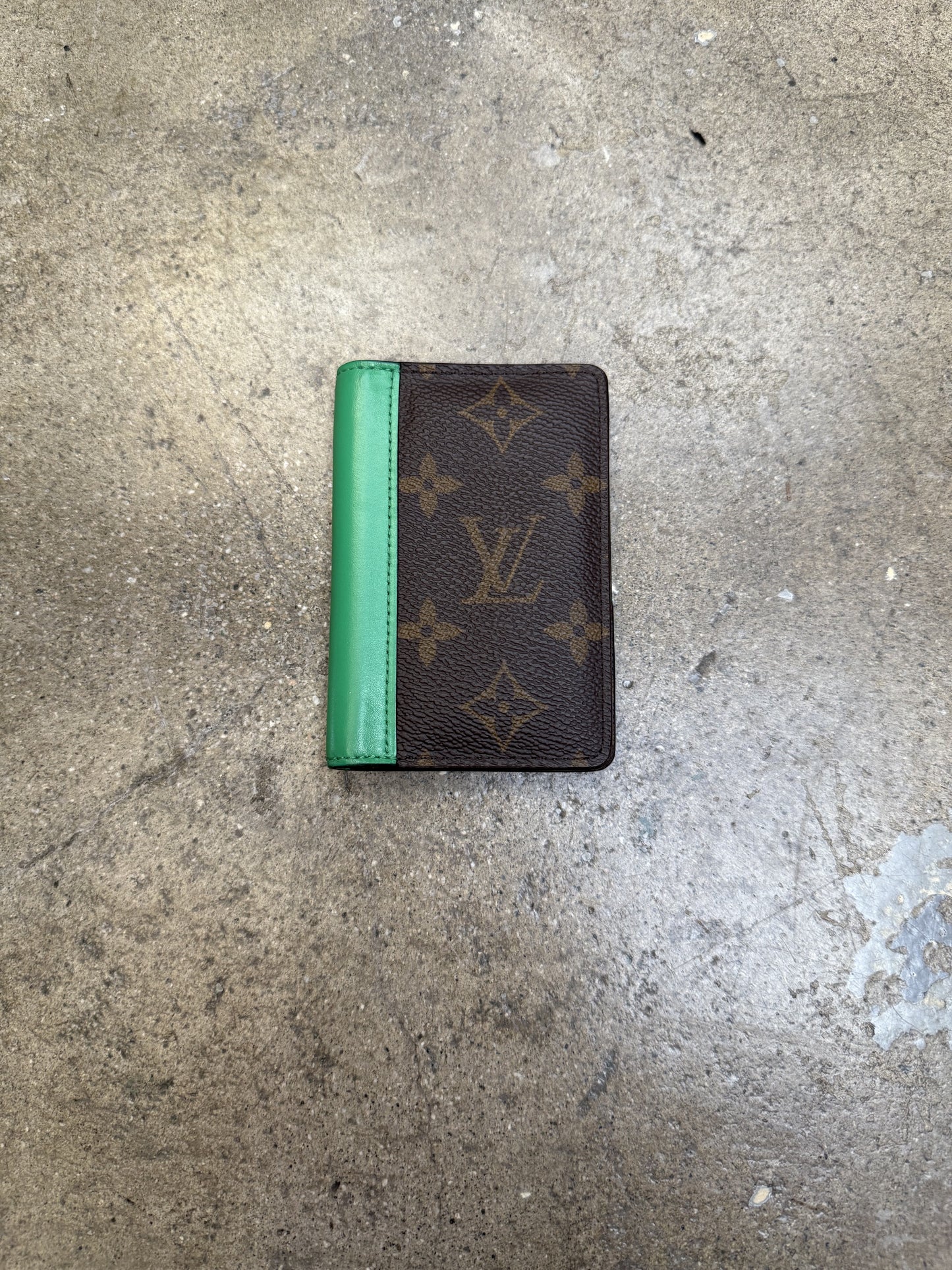 Louis Vuitton Pocket Organizer Brown/Green